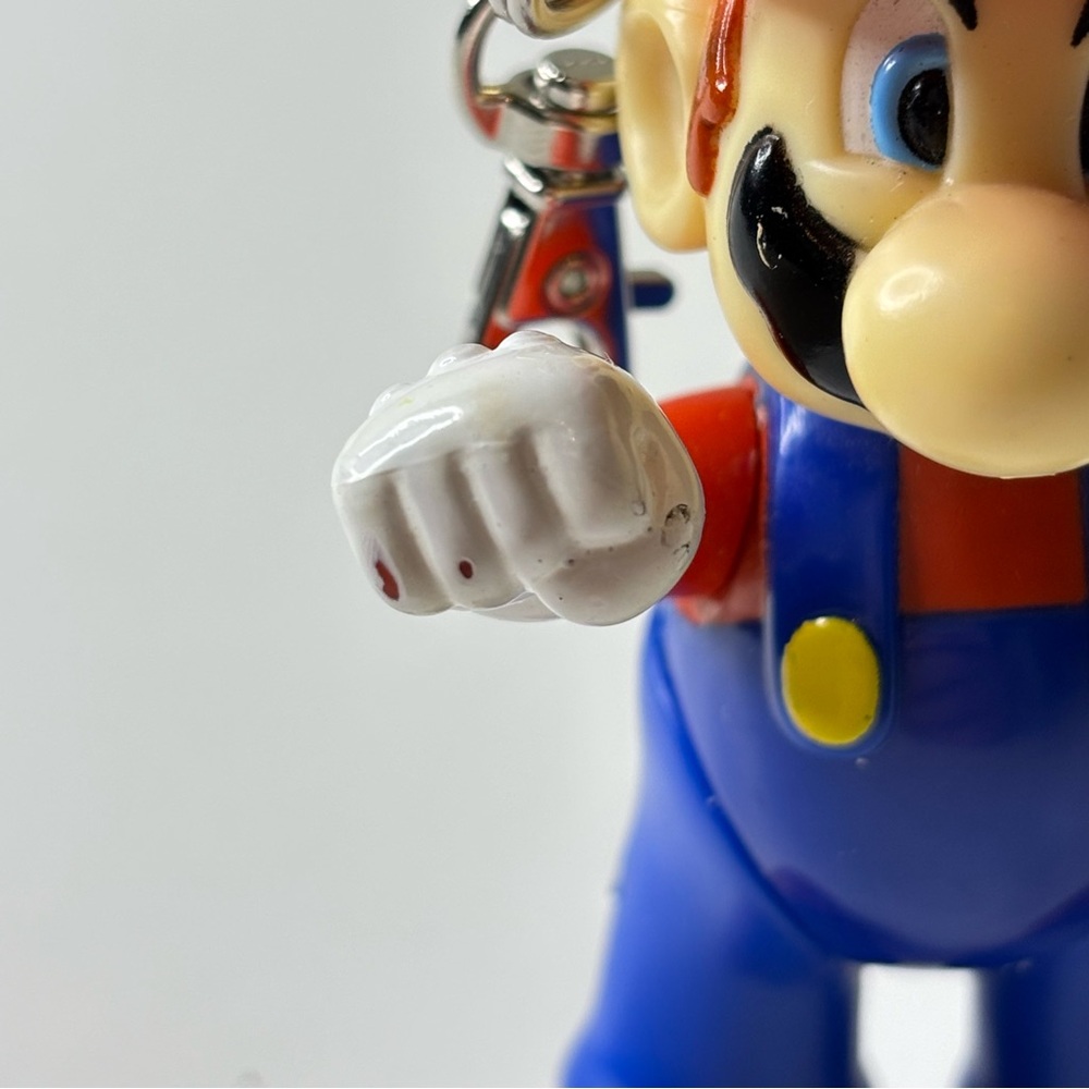 Vintage upcycled Super Mario Keychain - Picture 5 of 9
